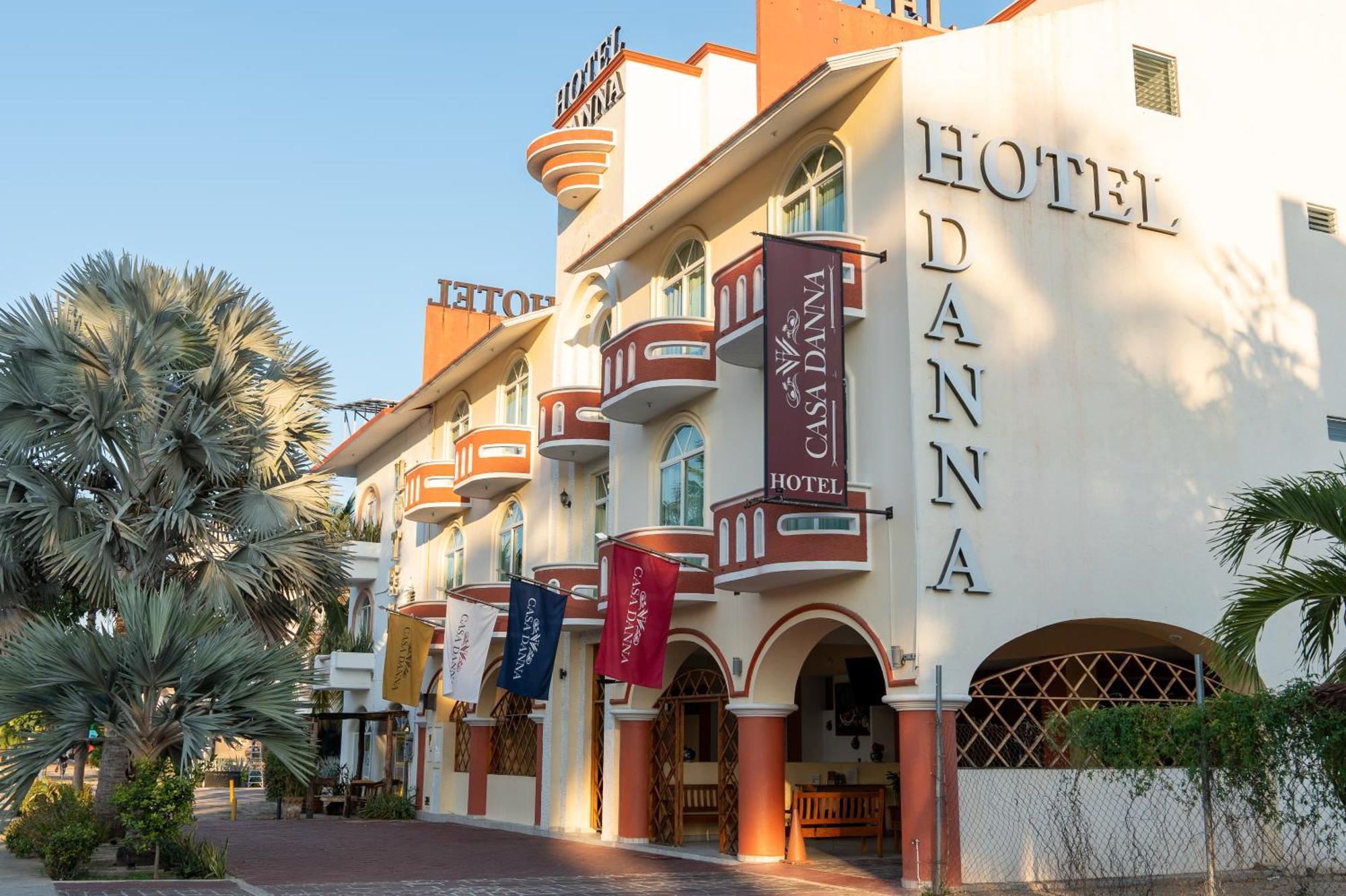 מלון סנטה קרוז הואטולקו Casa Danna Huatulco מראה חיצוני תמונה